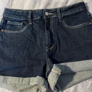 Judy Blue, lightly worn